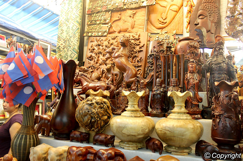  10 Markets For Shopping In Laos