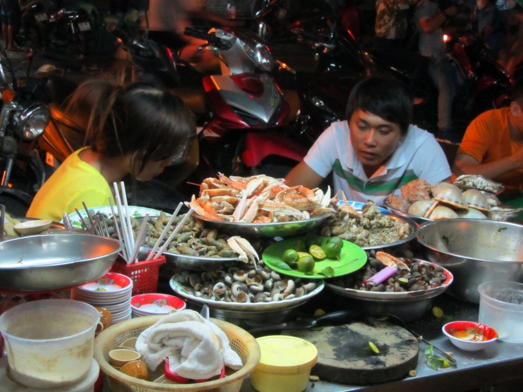 best-places-for-saigon-street-food-10