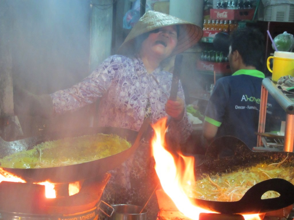 best-places-for-saigon-street-food-13