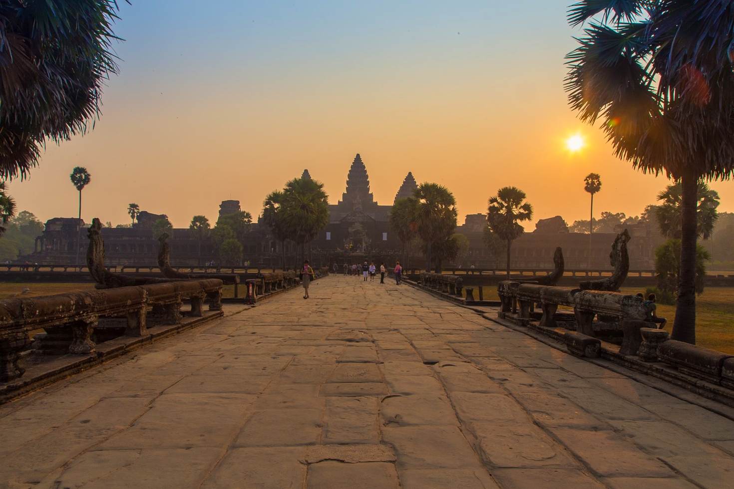 what-should-know-about-angkor-wat-4