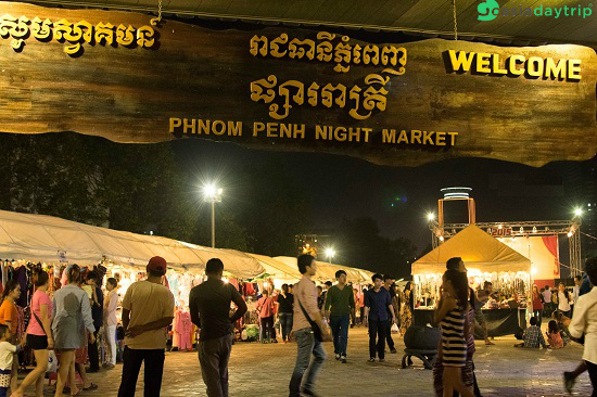 Night market is where you can find a lot of traditional products with reasonable price.