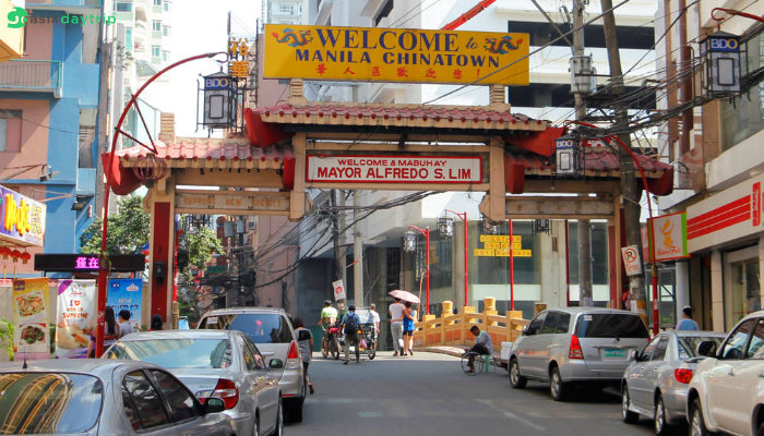 The gate of Chinatown