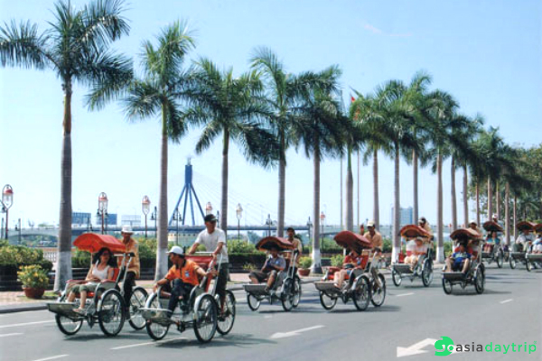 Cyclo brings the new experience of transporting in Danang