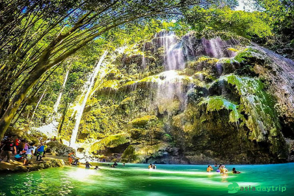 Tumalog is the most beautiful waterfall in Cebu and Philippines