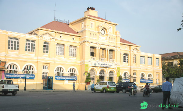 Phnom Penh Central Post Office