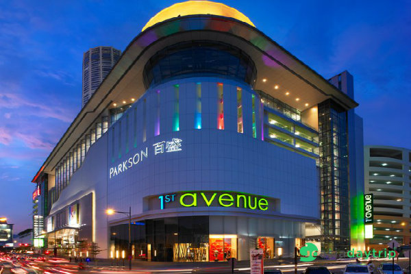 It is the famous Penang shopping mall and the popular address for shopaholics