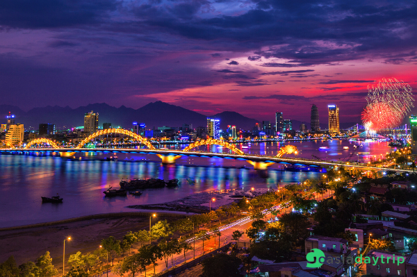 Danang is the lovely city in the Central of Vietnam, dubbed as the best city to live in Vietnam