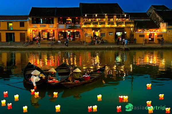 The tranquillity of ancient town is the ideal choice for honeymoon 