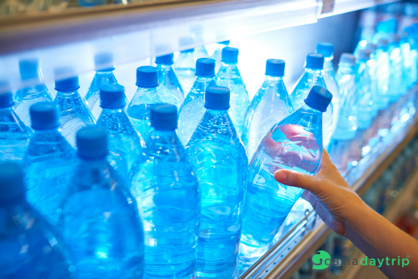 Buy bottled water in convenient stores or supermarket to guarantee the safe travel