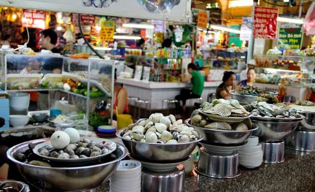 Food at Ben Thanh Night Market