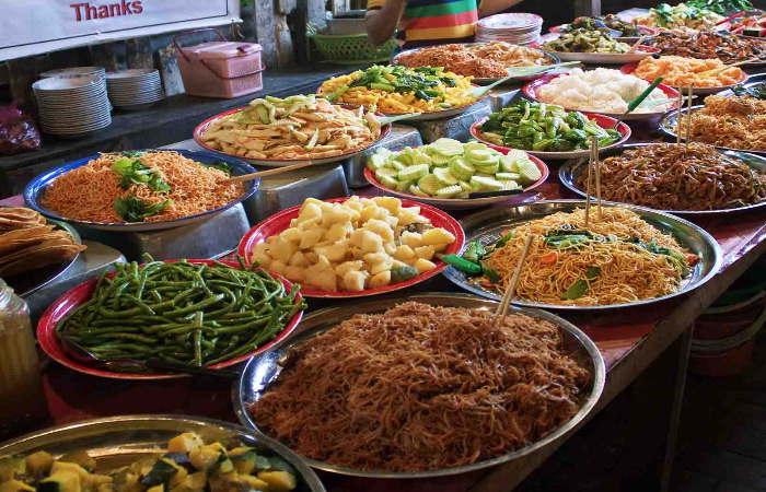 best food streets in Vientiane
